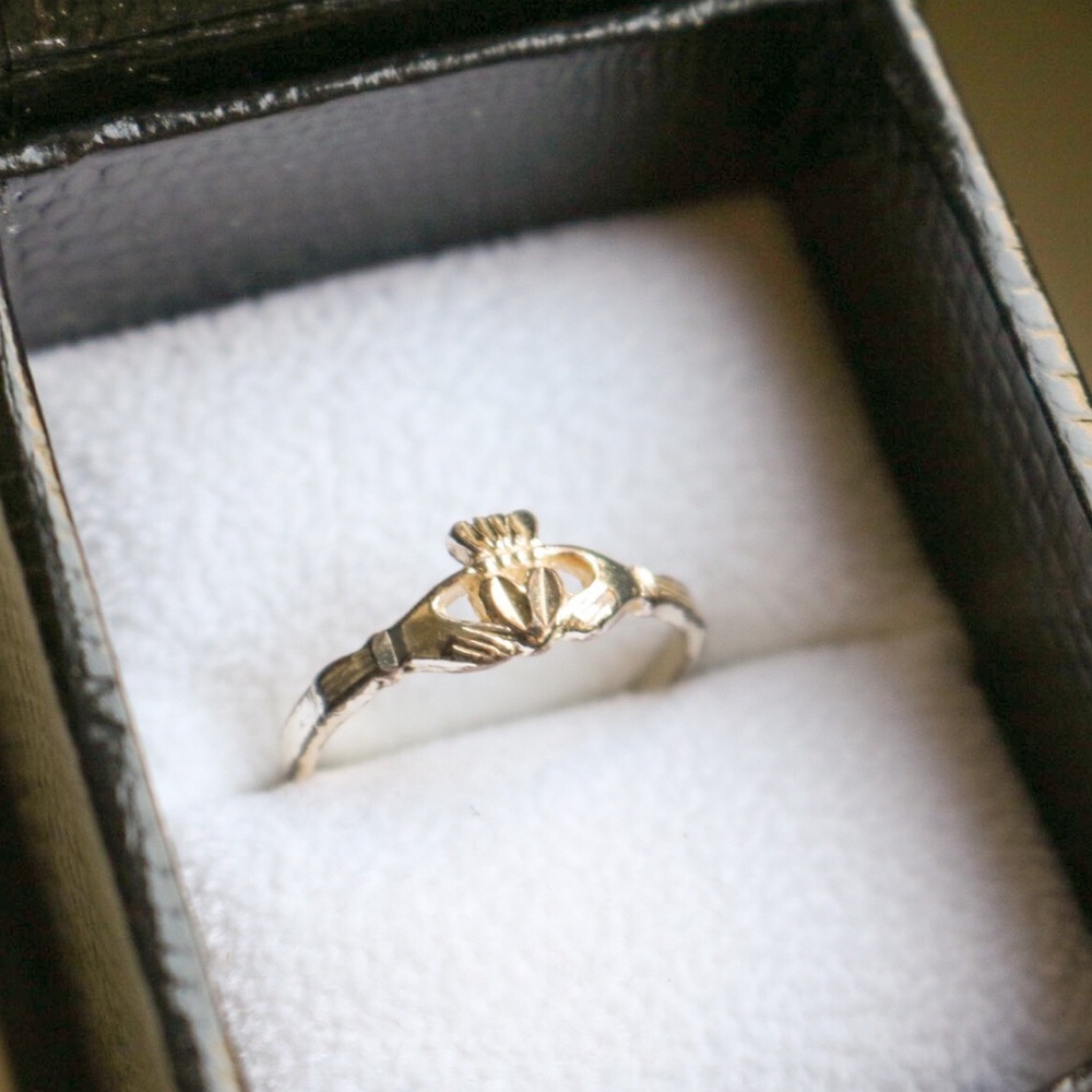 Claddagh ring